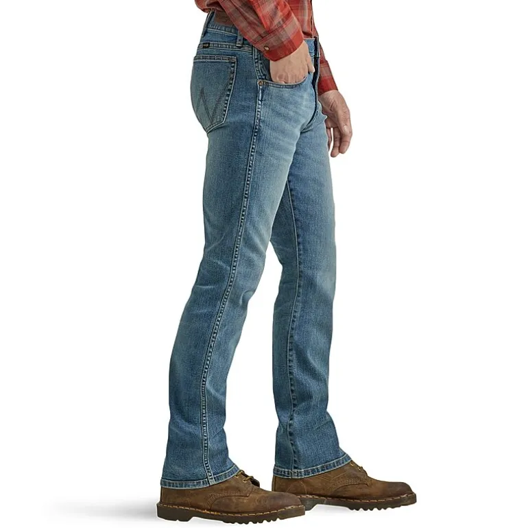 Wrangler® Mens Stretch Fabric Slim Fit Bootcut Jean