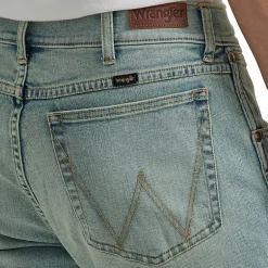 Wrangler® Mens Stretch Fabric Slim Fit Bootcut Jean