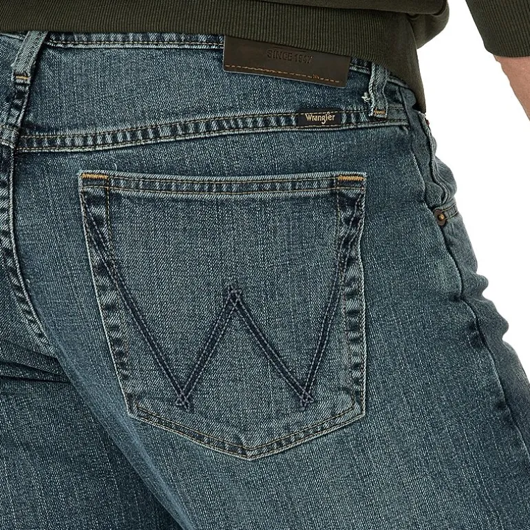 Wrangler® Mens Stretch Straight Leg Relaxed Fit Jean