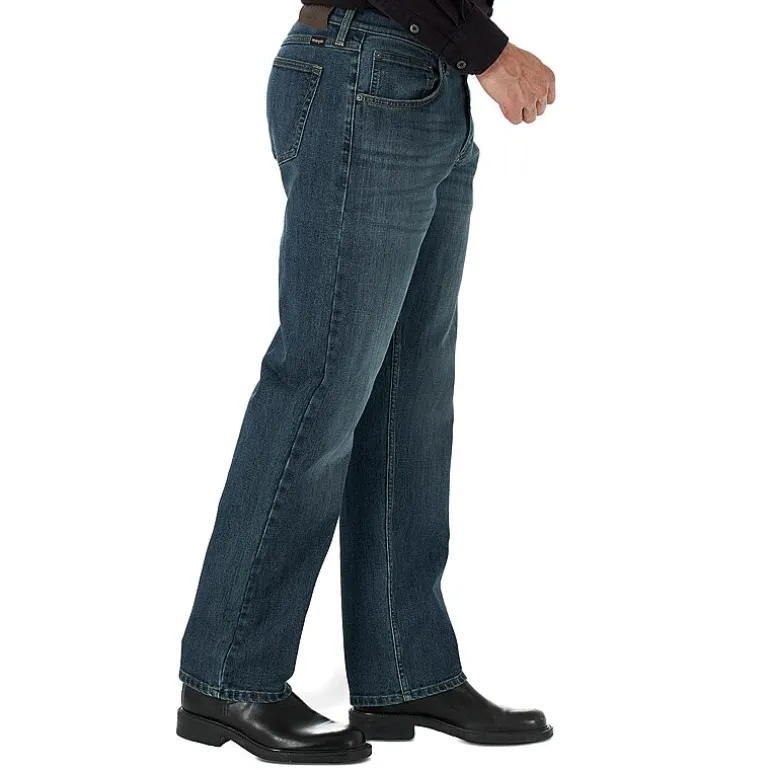 Wrangler® Mens Stretch Straight Leg Relaxed Fit Jean