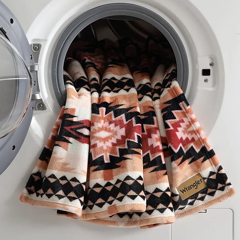 Wrangler Plains Creek Washable Throw