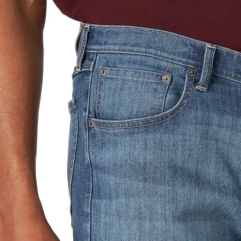 Wrangler® Regular Fit Jean