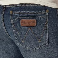 Wrangler® Retro® Mens Slim Fit Bootcut Jean